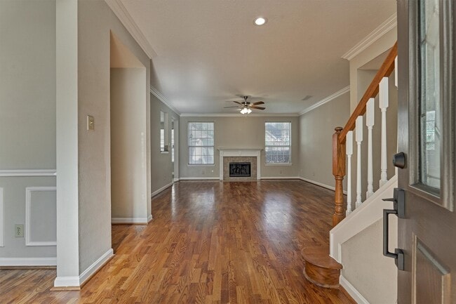 Building Photo - 15 W Stony End Pl