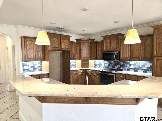 Foto del edificio - 5603 Thomas Nelson Dr