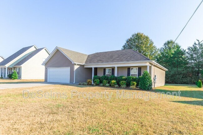 Building Photo - 1536 Passage Dr