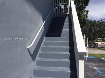 Foto del edificio - 42 SW 14th St