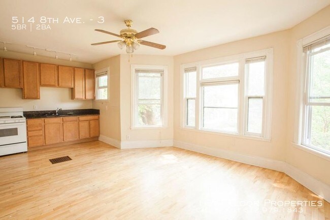 Foto del edificio - 514 SE 8th Ave