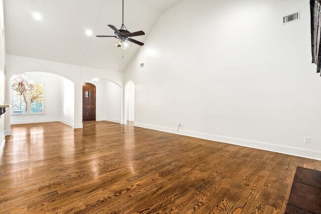 Foto del edificio - 1101 Blackman Cir