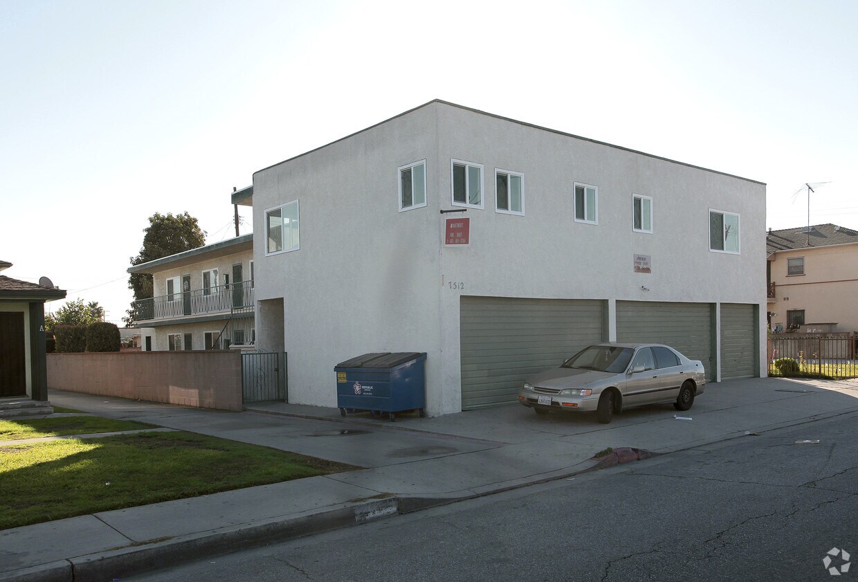 Foto del edificio - 7512 California Ave
