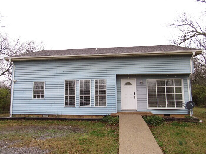 Primary Photo - Madison area home w/ renovations!