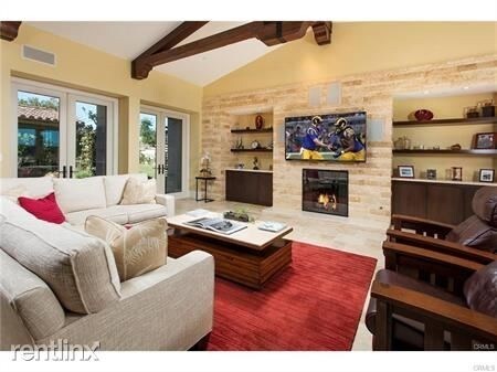 Building Photo - 2 Coral Cay