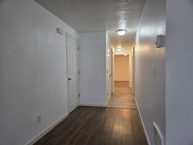 Building Photo - 3380 SE 1st St