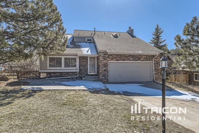 Building Photo - 9734 E Villasur Ct