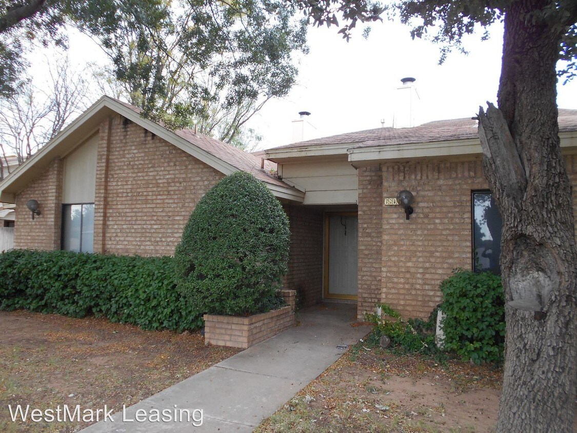 6806 Frankford Ave, Lubbock, TX 79424 House Rental in Lubbock, TX