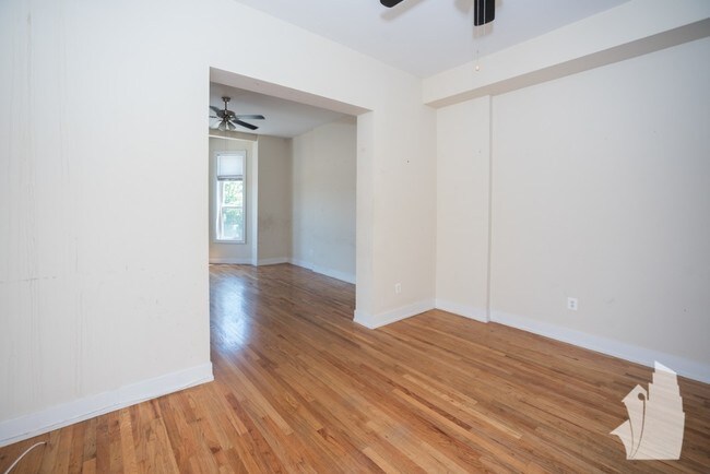 Foto del edificio - 3358 N Sheffield Ave