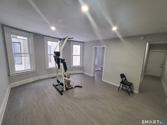 Foto del edificio - 11 Ridgewood St