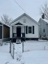 Building Photo - 5312 Hamilton Ave