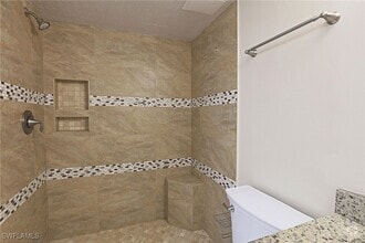 Building Photo - 5327 Summerlin Rd