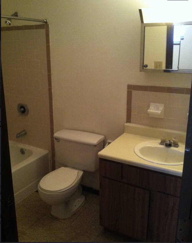 Foto del edificio - 1503 Pin Oak Ct
