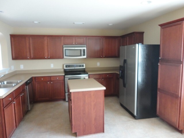 Foto del edificio - 1002 Collington Dr