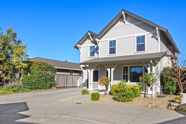 Foto del edificio - 2023 Northfield Dr