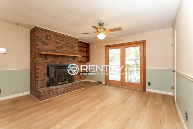 Foto del edificio - 260 Stewart Rd SE