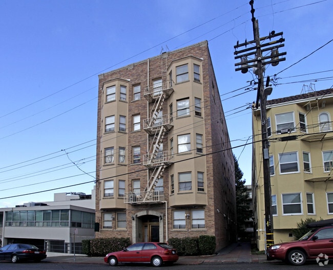Building Photo - Lenox Avenue Apartments