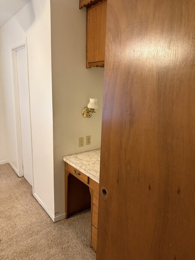 Foto del edificio - 915 N Spring St