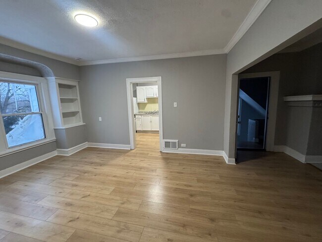 Building Photo - 3445 East Blvd