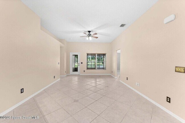 Building Photo - 4741 Decatur Cir