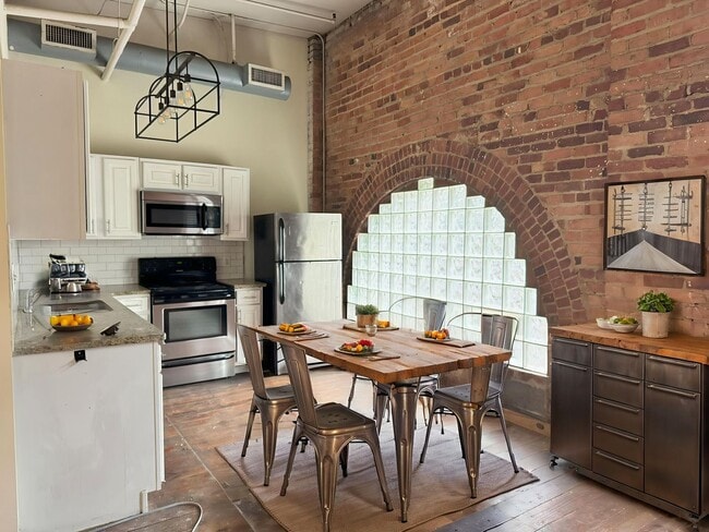 Interior Photo - Farmer's Exchange Athens