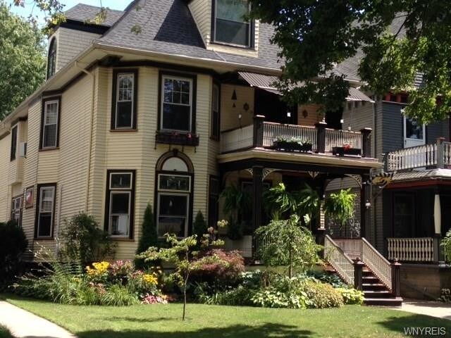 Primary Photo - 451 Ashland Ave