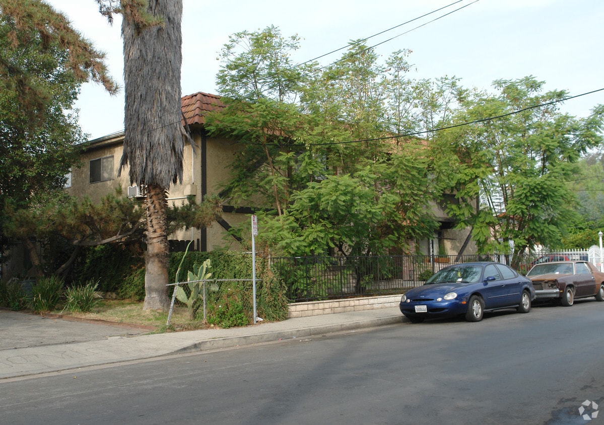 Building Photo - 5631 Fair Ave