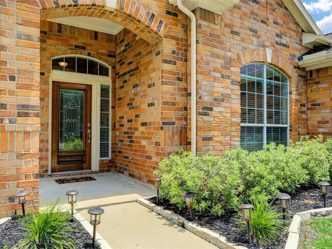 Foto del edificio - 4 Bedroom Single Family Home in Manvel