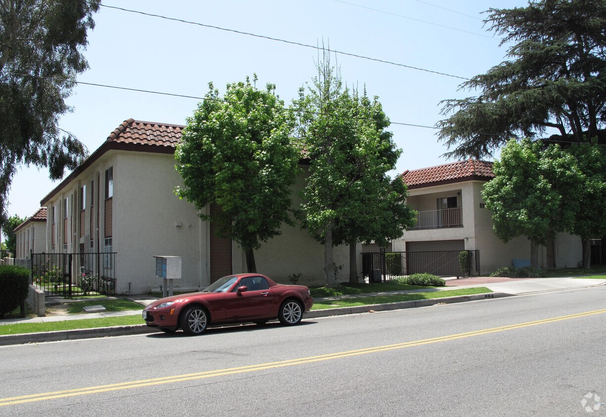Building Photo - 8908 Marshall St