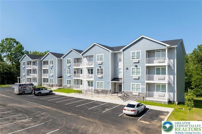 Foto del edificio - 948 N Front St