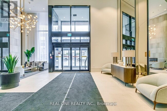 Building Photo - 2020 Bathurst St