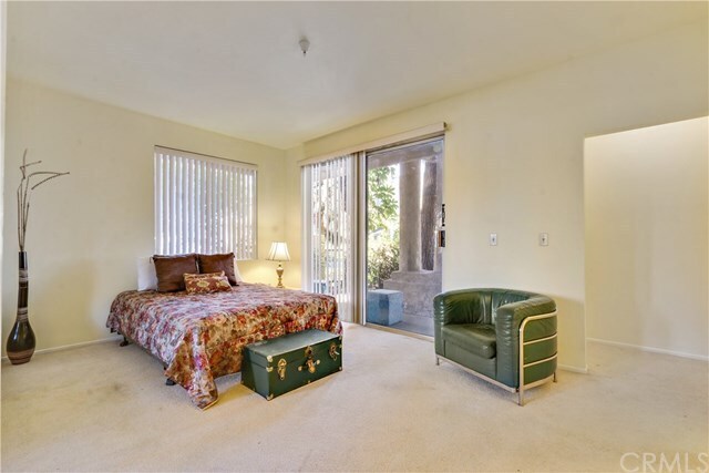 Foto del edificio - 640 W 4th St