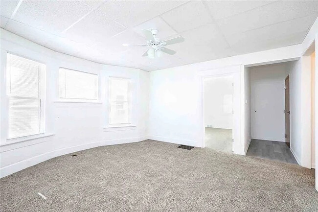 Building Photo - 1123 24th St
