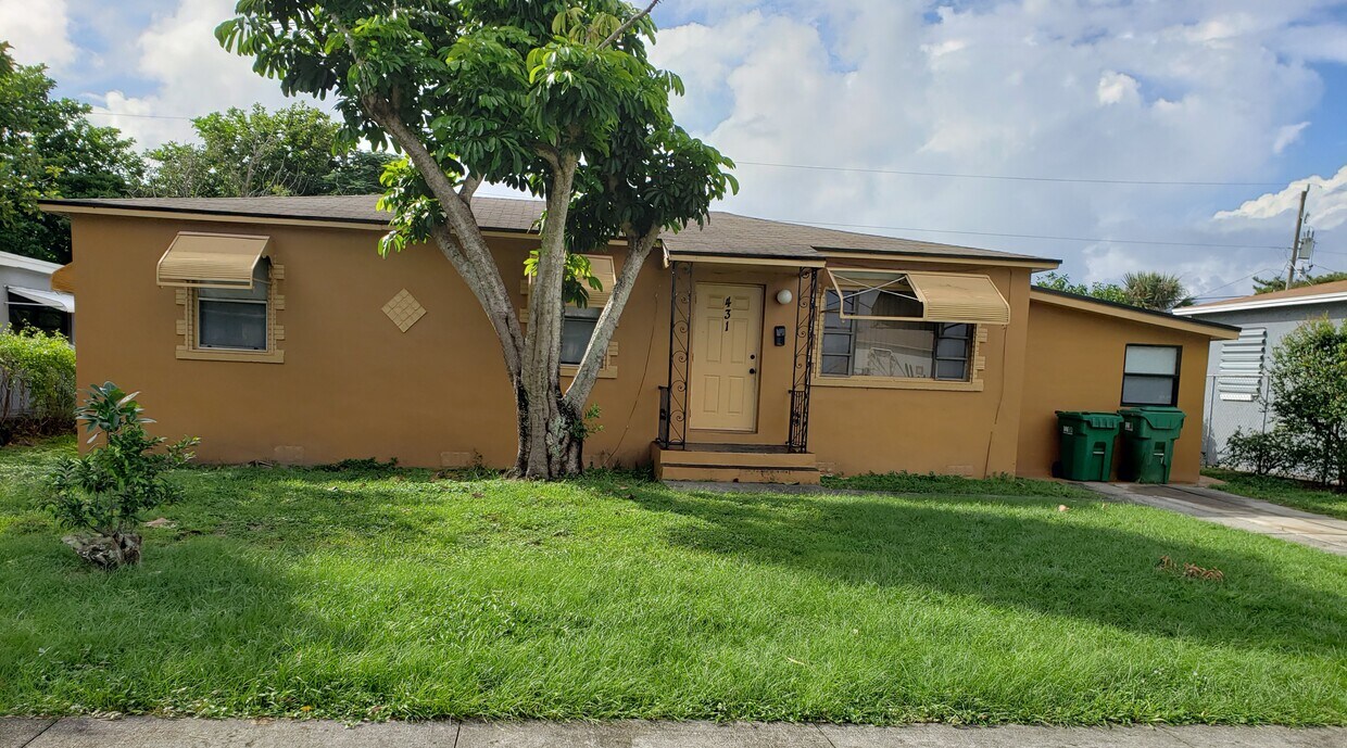 431 W 25th St, Riviera Beach, FL 33404 House Rental in Riviera Beach
