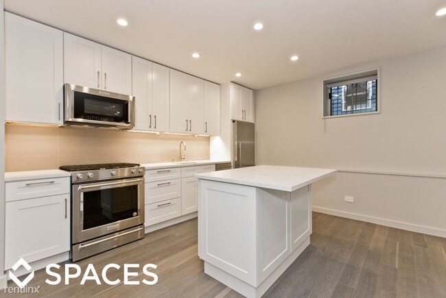 Foto del edificio - 1 br, 1 bath  - 1725 N Hudson Ave G