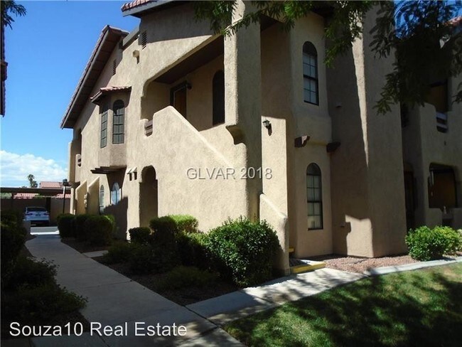 Building Photo - 2 br, 2 bath House - 4012 Crete Lane Unit C