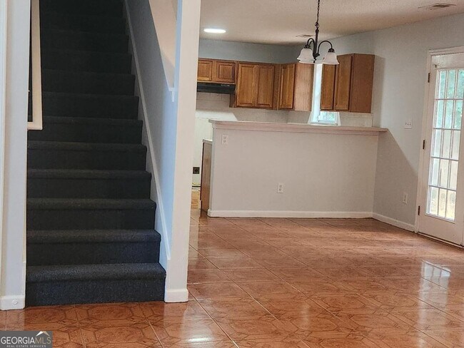 Foto del edificio - 10883 Knotty Pine Pl