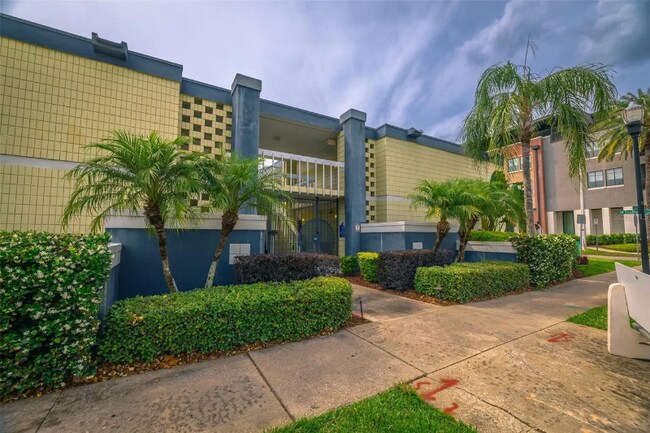 Foto del edificio - 1301 S Howard Ave
