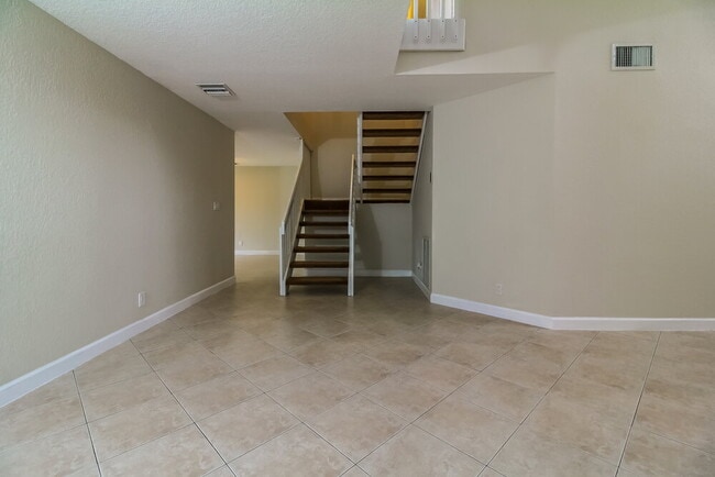 Building Photo - 9470 Aegean Dr