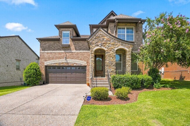 Foto del edificio - 5128 Mountainbrook Cir