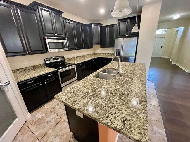 Building Photo - 12407 Ballentrae Forest Dr