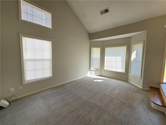 Building Photo - 1335 Watercrest Cir