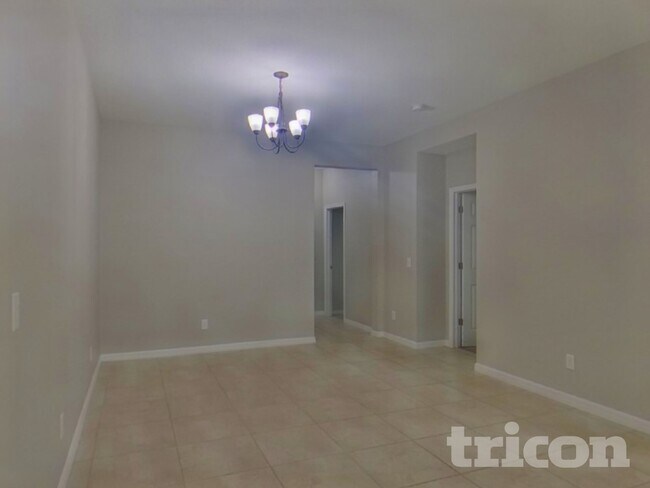 Foto del edificio - 2316 Oxmoor Dr