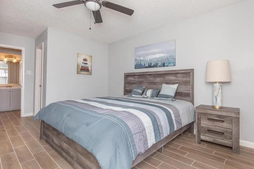 Foto principal - 810 Dunson Glen Dr