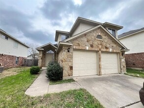 Building Photo - 11313 Dodge Cattle Dr