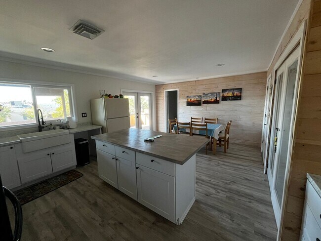 Foto del edificio - Home for Rent