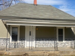 Building Photo - 8441 E Farm Rd 80