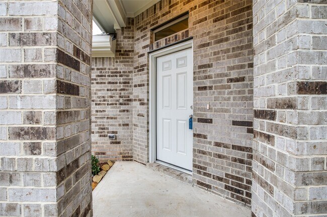 Foto del edificio - 20222 Rainflower Bay Ln