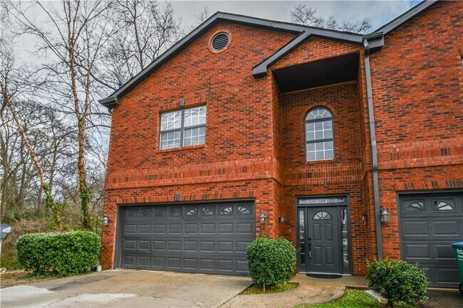 Foto del edificio - 3338 Sims St