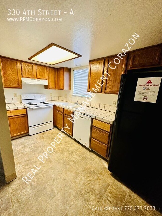 Foto del edificio - 330 4th St